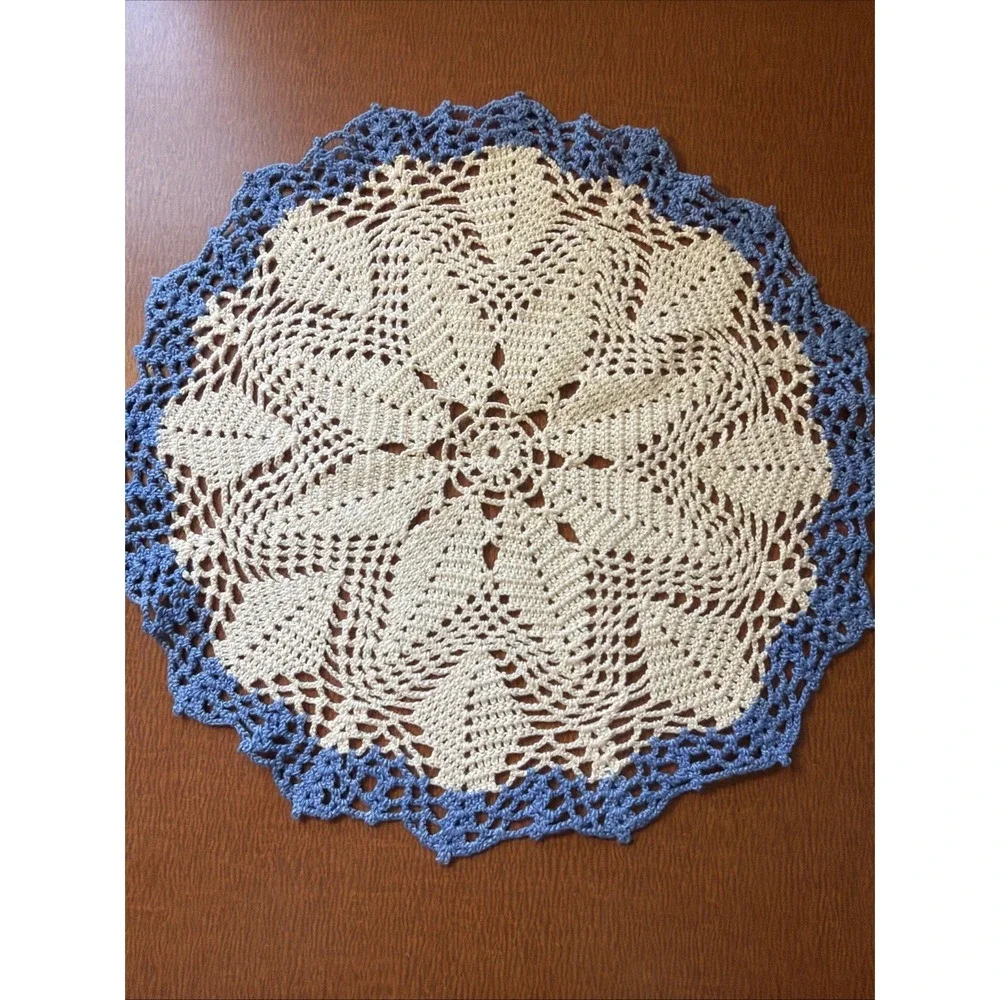 Vintage CROCHETED DOILY Round 12.5